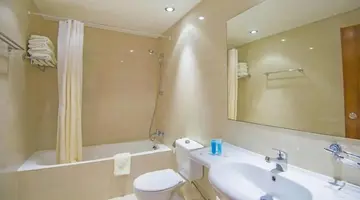 Marlita Beach Hotel Apartments