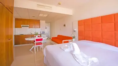 Marlita Beach Hotel Apartments