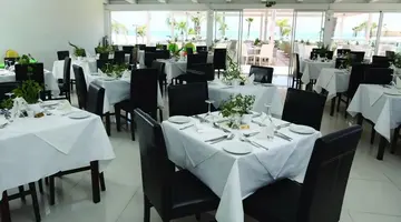 Marlita Beach Hotel Apartments