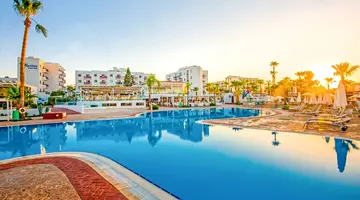 Marlita Beach Hotel & Apartments