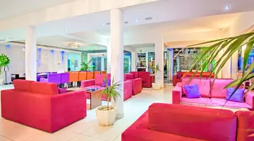 Marlita Beach Hotel & Apartments