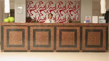 Marlita Beach Hotel Apartments