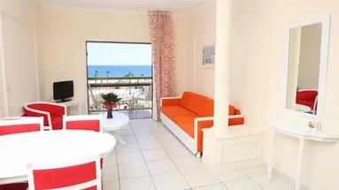 Marlita Beach Hotel Apartments