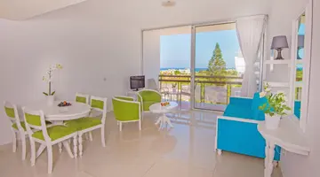 MARLITA BEACH HOTEL APARTMENTS