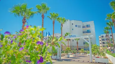 Marlita Beach Hotel Apartments