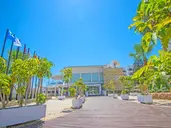 Marlita Beach Hotel Apartments