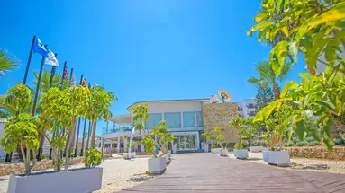 Marlita Beach Hotel Apartments