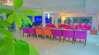 Marlita Beach Hotel Apartments