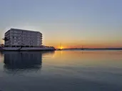 Marques Universal Hotel