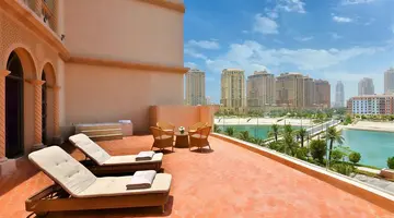 Marsa Malaz Kempinski, The Pearl