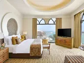 Marsa Malaz Kempinski, The Pearl