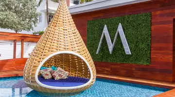 Marseilles Beachfront Hotel