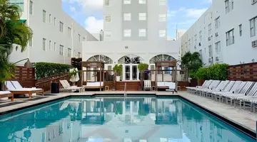 Marseilles Beachfront Hotel