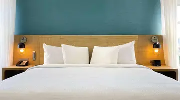 Marseilles Beachfront Hotel