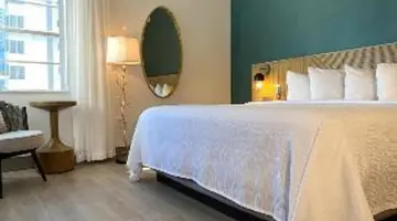 Marseilles Beachfront Hotel