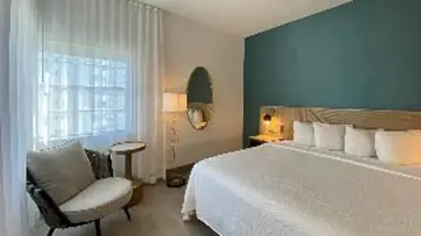Marseilles Beachfront Hotel