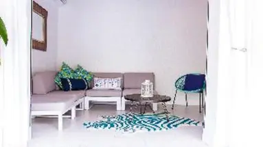 Marseilles Beachfront Hotel