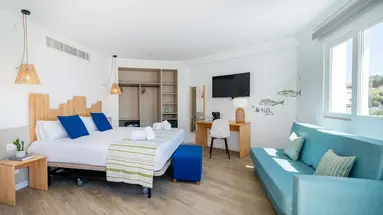 MARSENSES FERRERA BLANCA (ADULTS ONLY 18+)