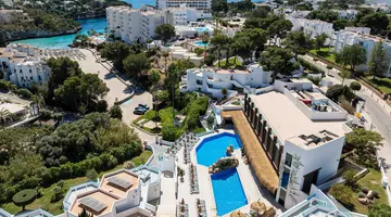MARSENSES FERRERA BLANCA (ADULTS ONLY 18+)