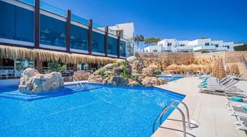 MARSENSES FERRERA BLANCA (ADULTS ONLY 18+)
