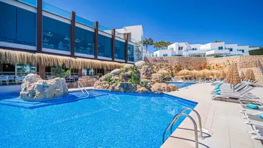 MARSENSES FERRERA BLANCA (ADULTS ONLY 18+)