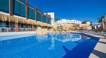 MARSENSES FERRERA BLANCA (ADULTS ONLY 18+)