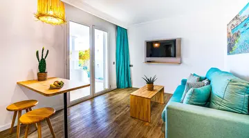 Marsenses Ferrera Blanca Hotel Family