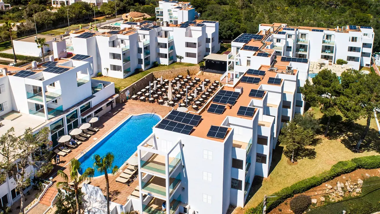 Marsenses Ferrera Blanca Hotel Family