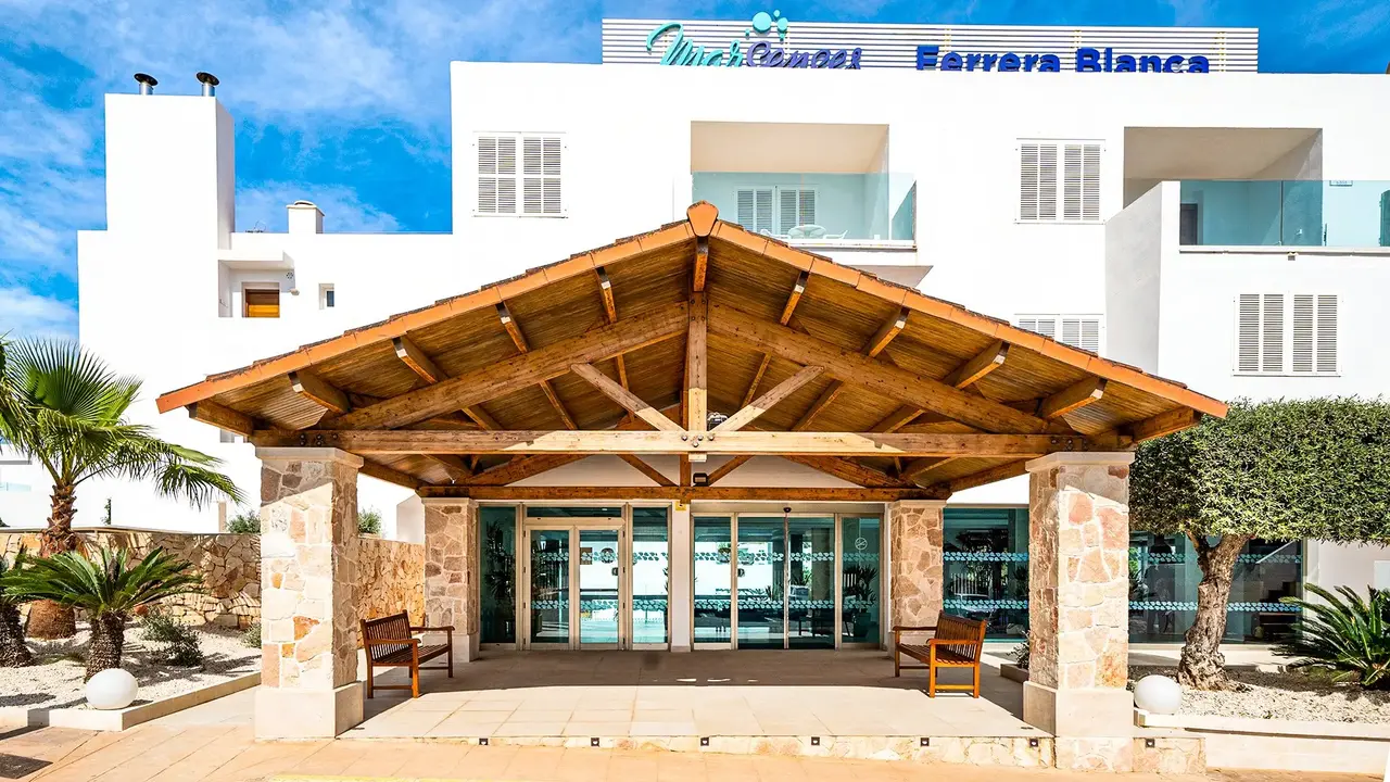 Marsenses Ferrera Blanca Hotel Family