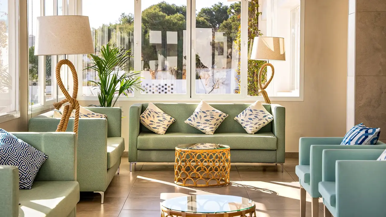 Marsenses Ferrera Blanca Hotel Family