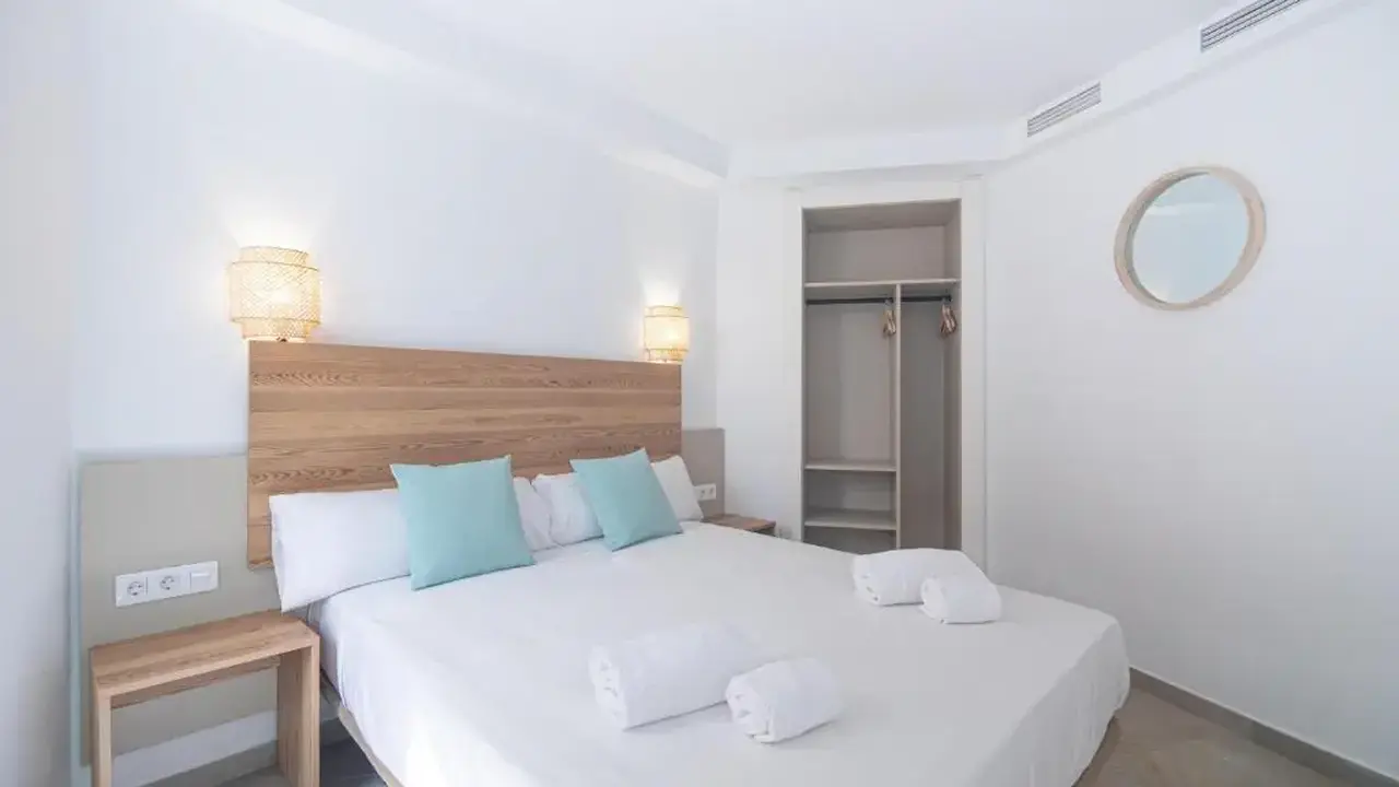 MarSenses Ferrera Blanca Hotel Family