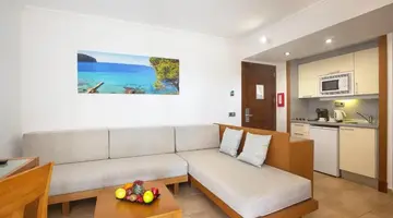 MarSenses Ferrera Blanca Hotel Family