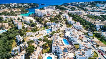 Marsenses Ferrera Blanca Hotel Family