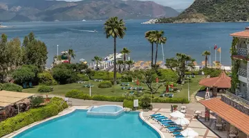 MARTI LA PERLA ADULT ONLY +16