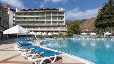 MARTI LA PERLA ADULT ONLY +16