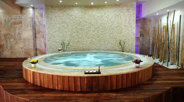 MARTI RESORT DELUXE