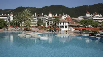 MARTI RESORT DELUXE