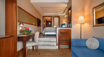 MARTI RESORT DELUXE
