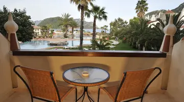 MARTI RESORT DELUXE