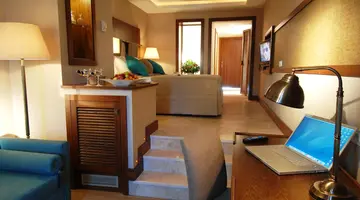 MARTI RESORT DELUXE
