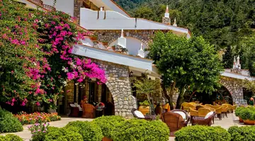 Marti Resort