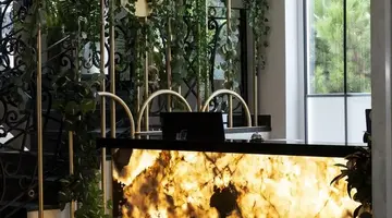 Martiness Hotel