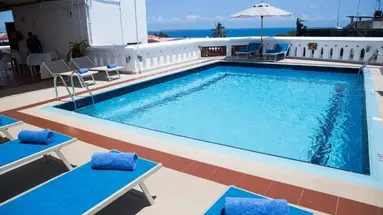 Maru Maru Hotel
