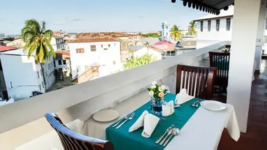 Maru Maru Hotel
