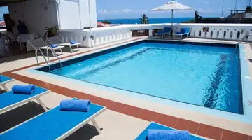 Maru Maru Hotel