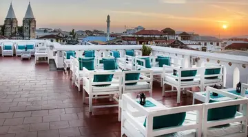 Maru Maru Hotel