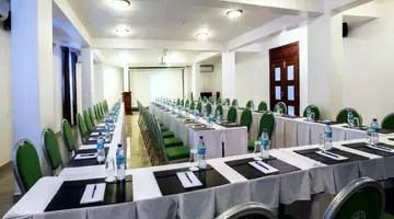 Maru Maru Hotel