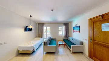 MARVIDA HOTEL CHRISPY BEACH