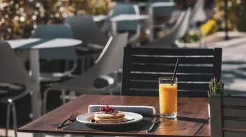 Marvie Hotel & Health