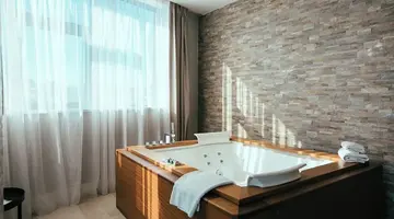 Marvie Hotel & Health